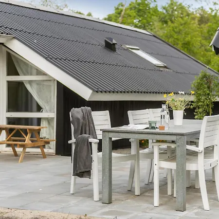 3 Bedroom Awesome In Vakantiehuis